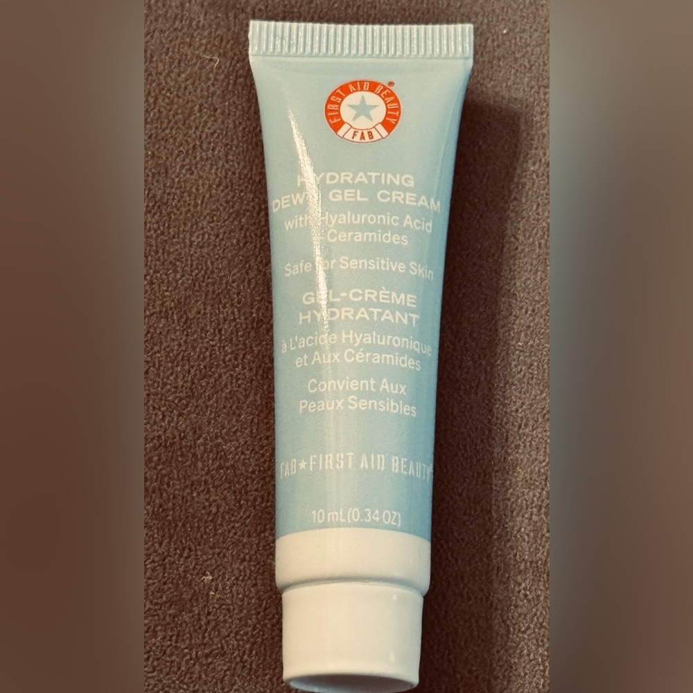 First Aid Beauty Hydrating Dewy Gel Cream